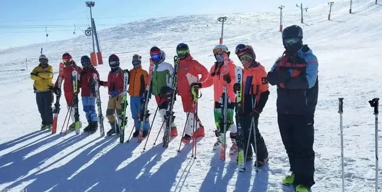 کمبود بارش برف، اسکی‌بازان اردبیلی را به زنجان کشاند