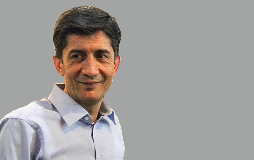 هشدار درباره‌ی نیروگاه‌های خورشیدی؛ پول پاشی یا تولید برق؟