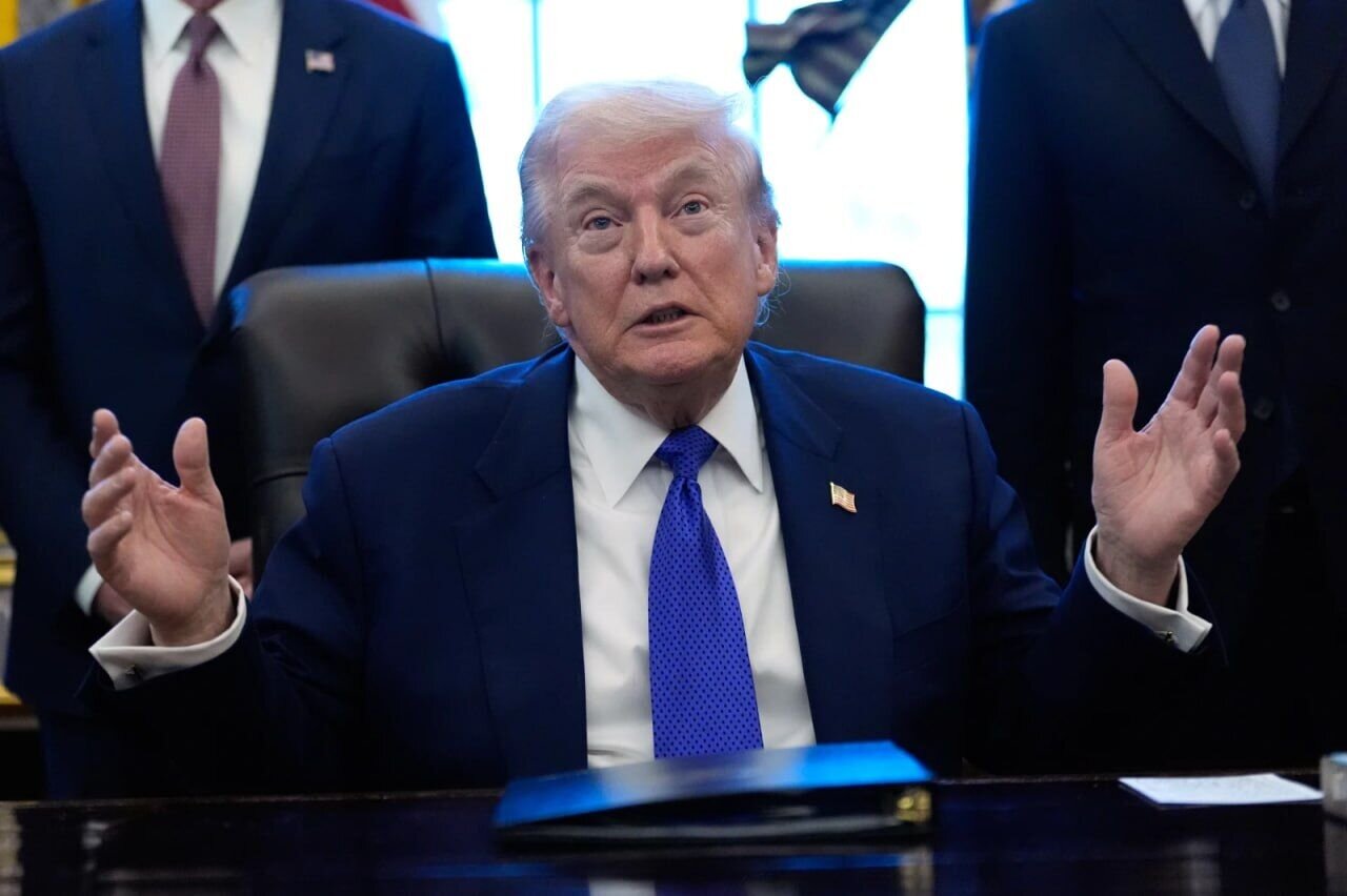 پیام پنهان ترامپ در یک عکس دستکاری شده پیام پنهان ترامپ در یک عکس دستکاری شده